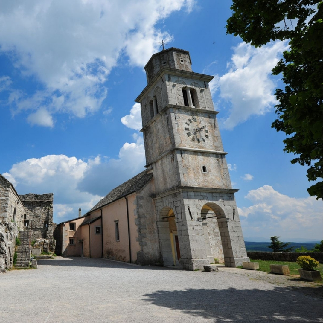 BEATA VERGINE ADDOLORATA - Diocesi Di Trieste